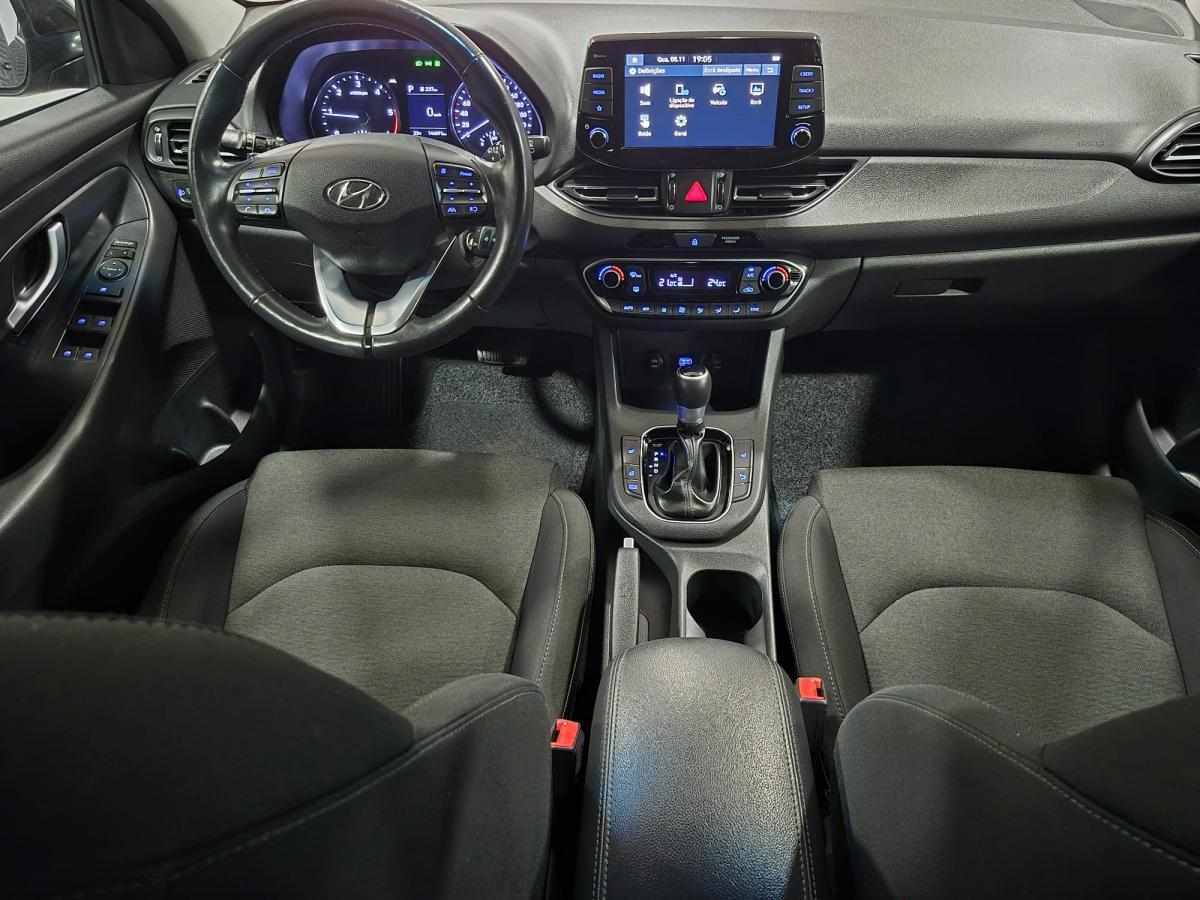 hyundai-i30-sw-2021-diesel-1600cc
