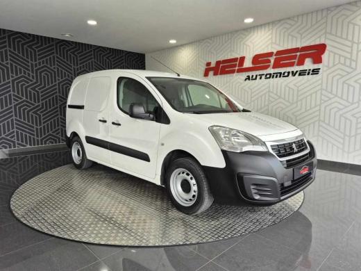 peugeot-partner-1-6-75cv-2017-diesel-1560cc