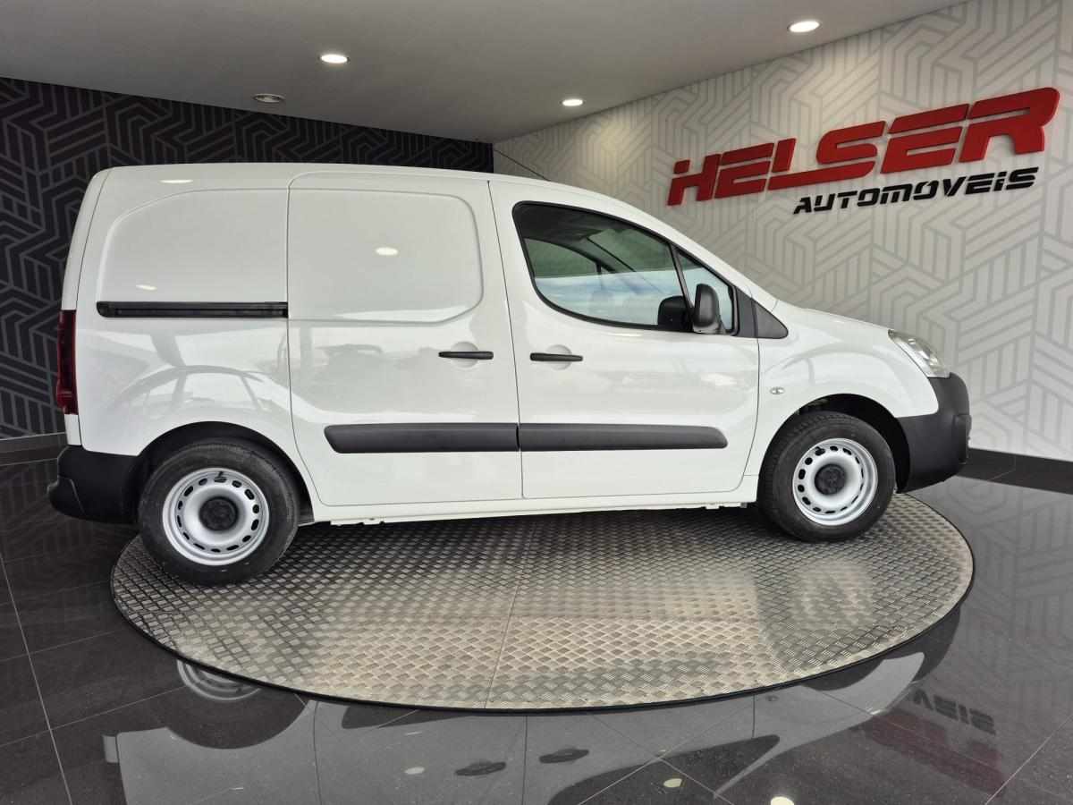 peugeot-partner-1-6-75cv-2017-diesel-1560cc