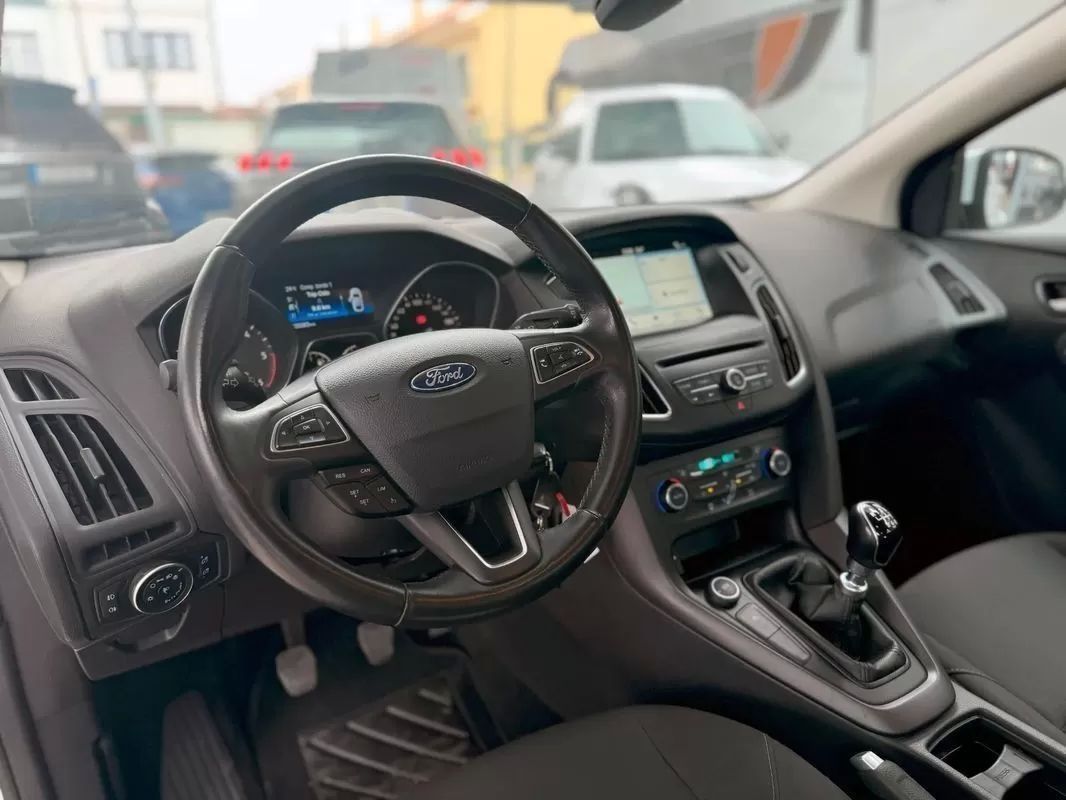 ford-focus-sw-2017-diesel-1499cc