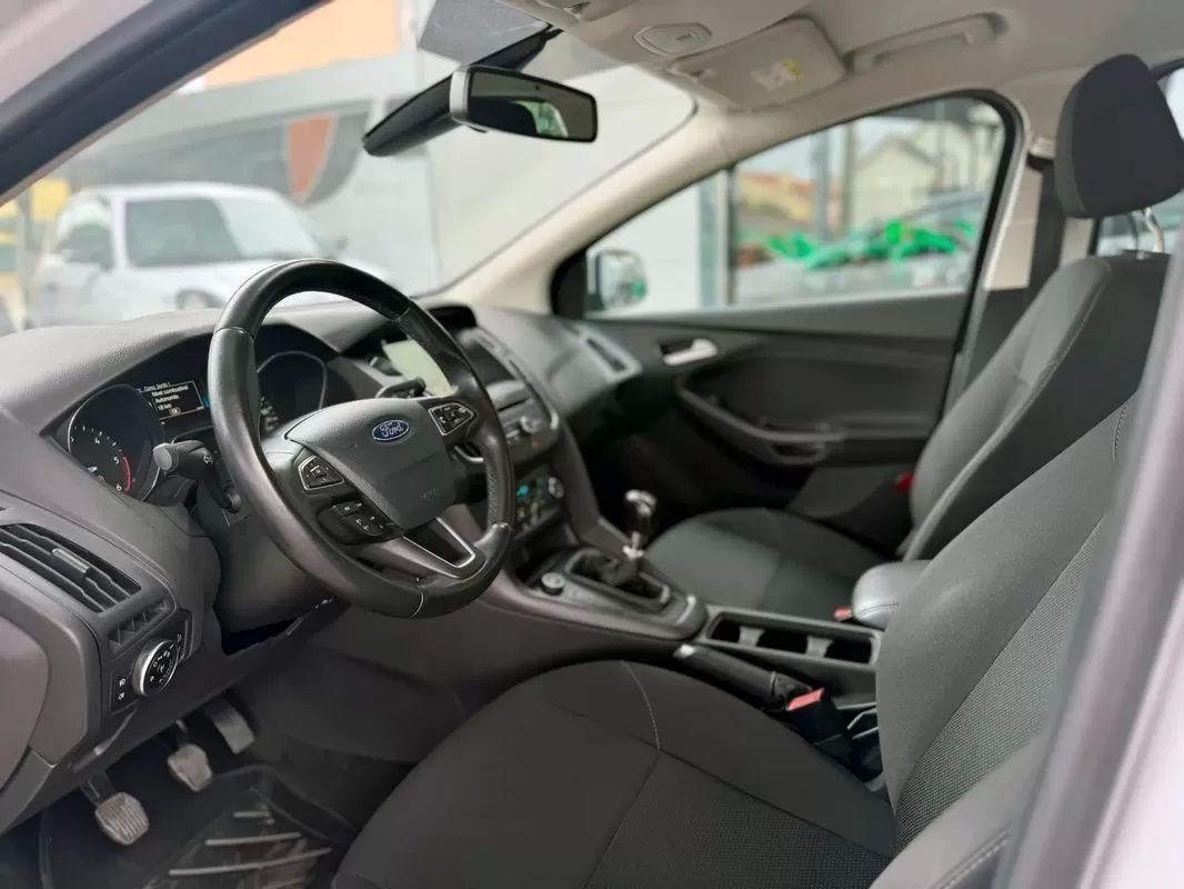 ford-focus-sw-2017-diesel-1499cc