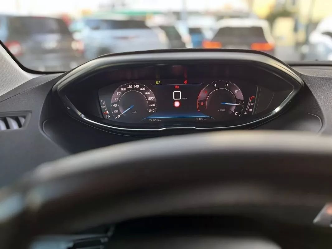 peugeot-3008-2021-diesel-1499cc