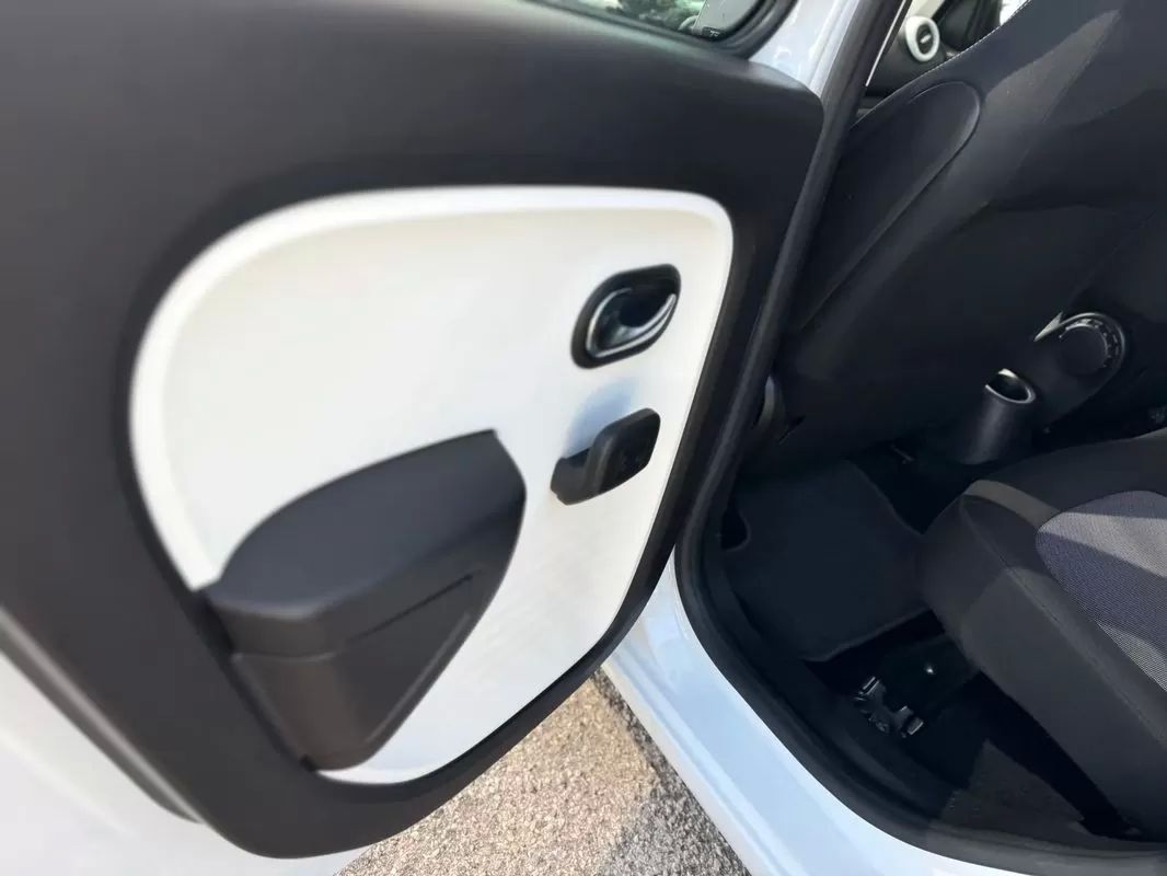 renault-twingo-2021-eletrico-0cc