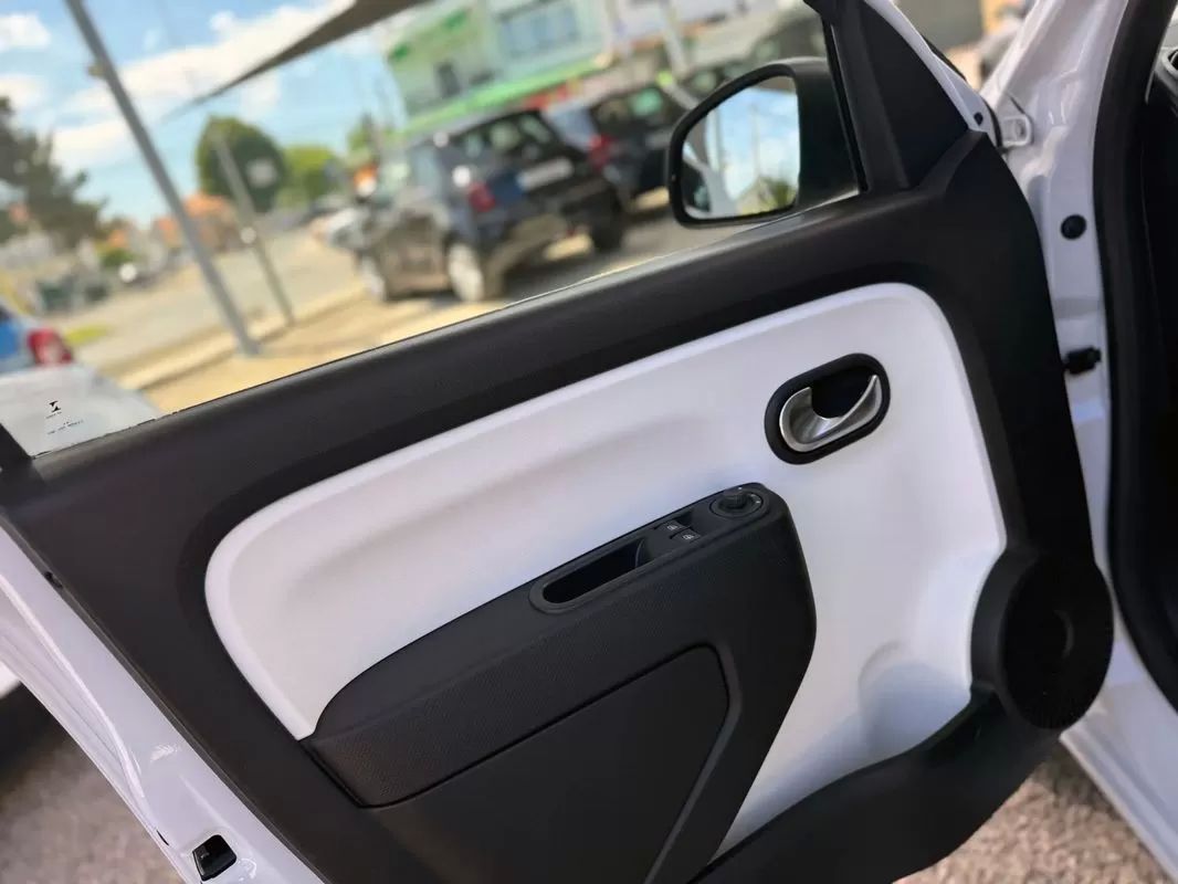 renault-twingo-2021-eletrico-0cc