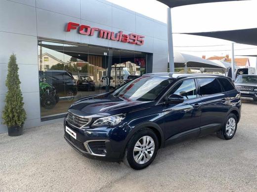 peugeot-5008-2018-diesel-1499cc