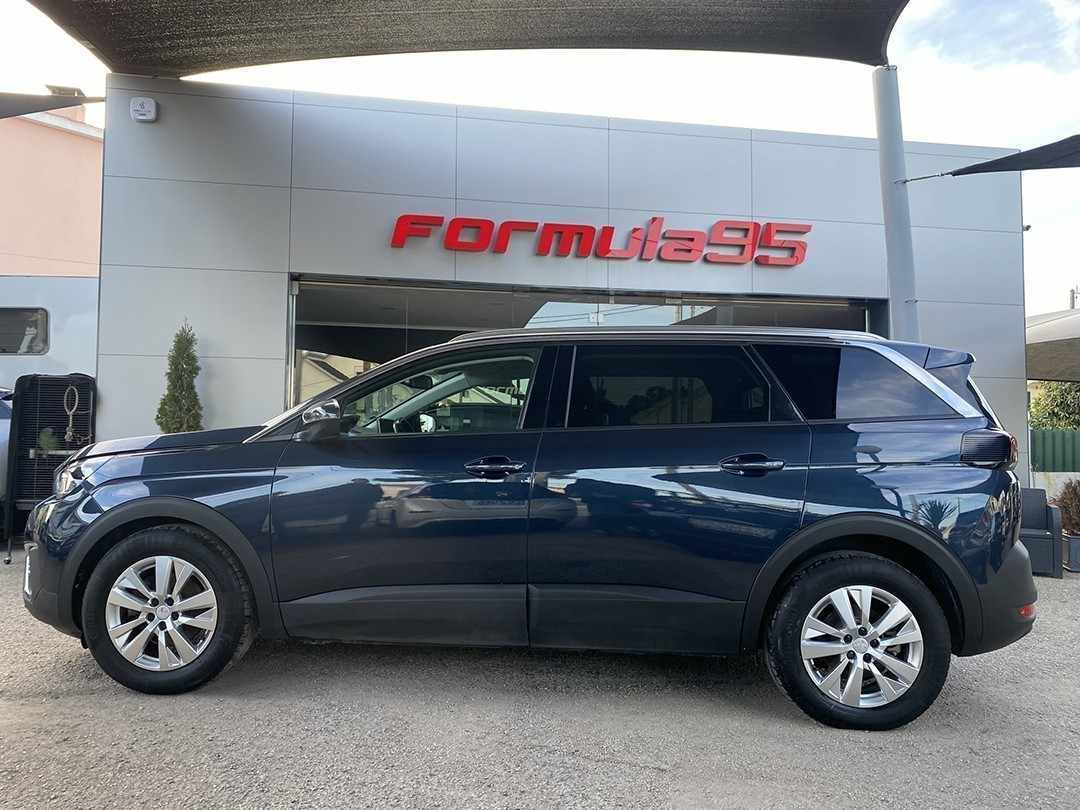 peugeot-5008-2018-diesel-1499cc