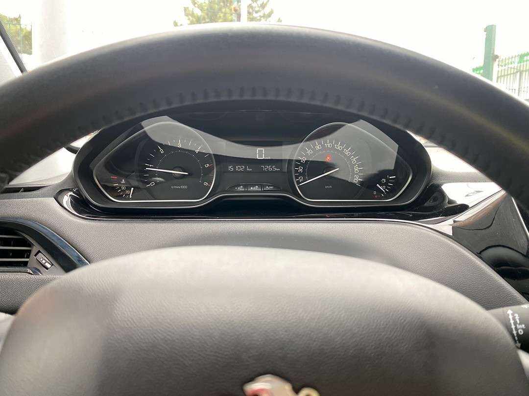 peugeot-208-2019-diesel-1499cc