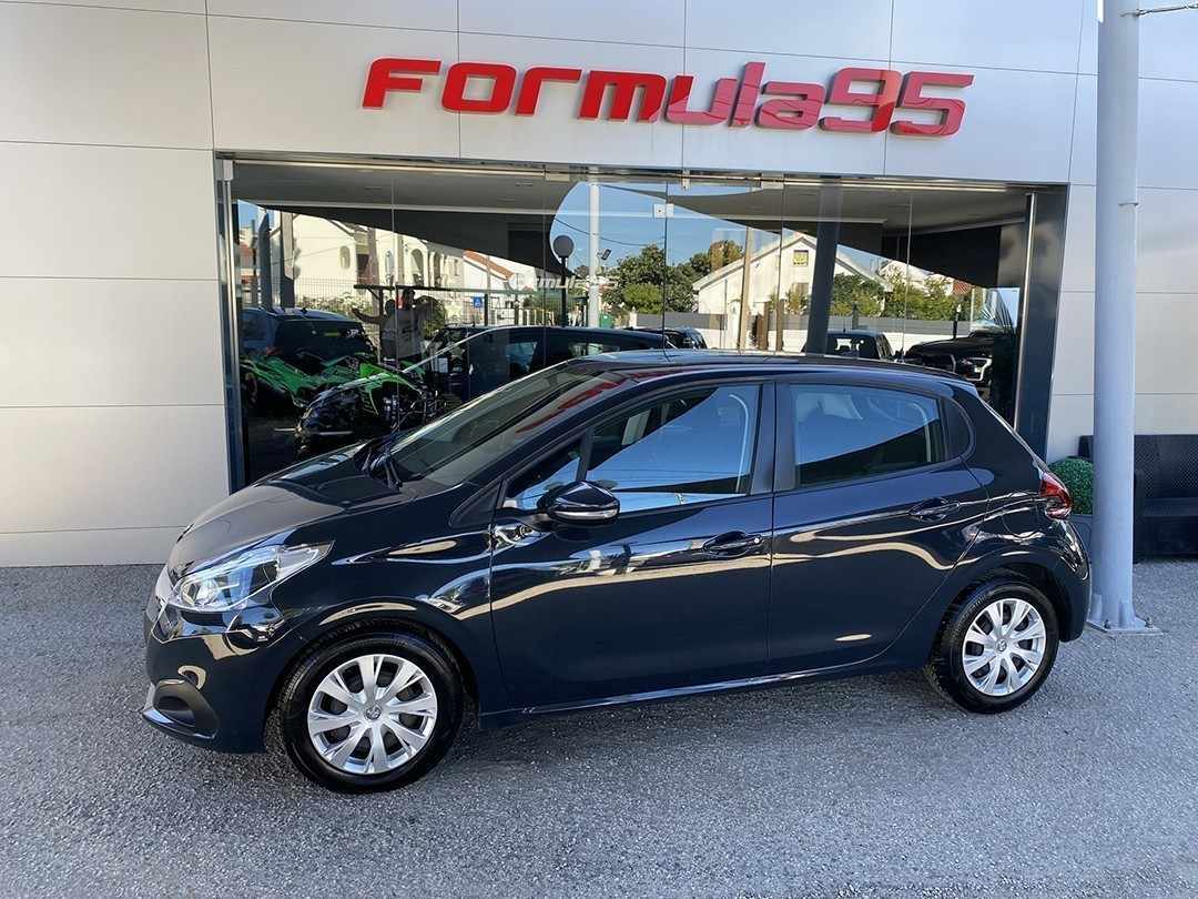 peugeot-208-2019-diesel-1499cc
