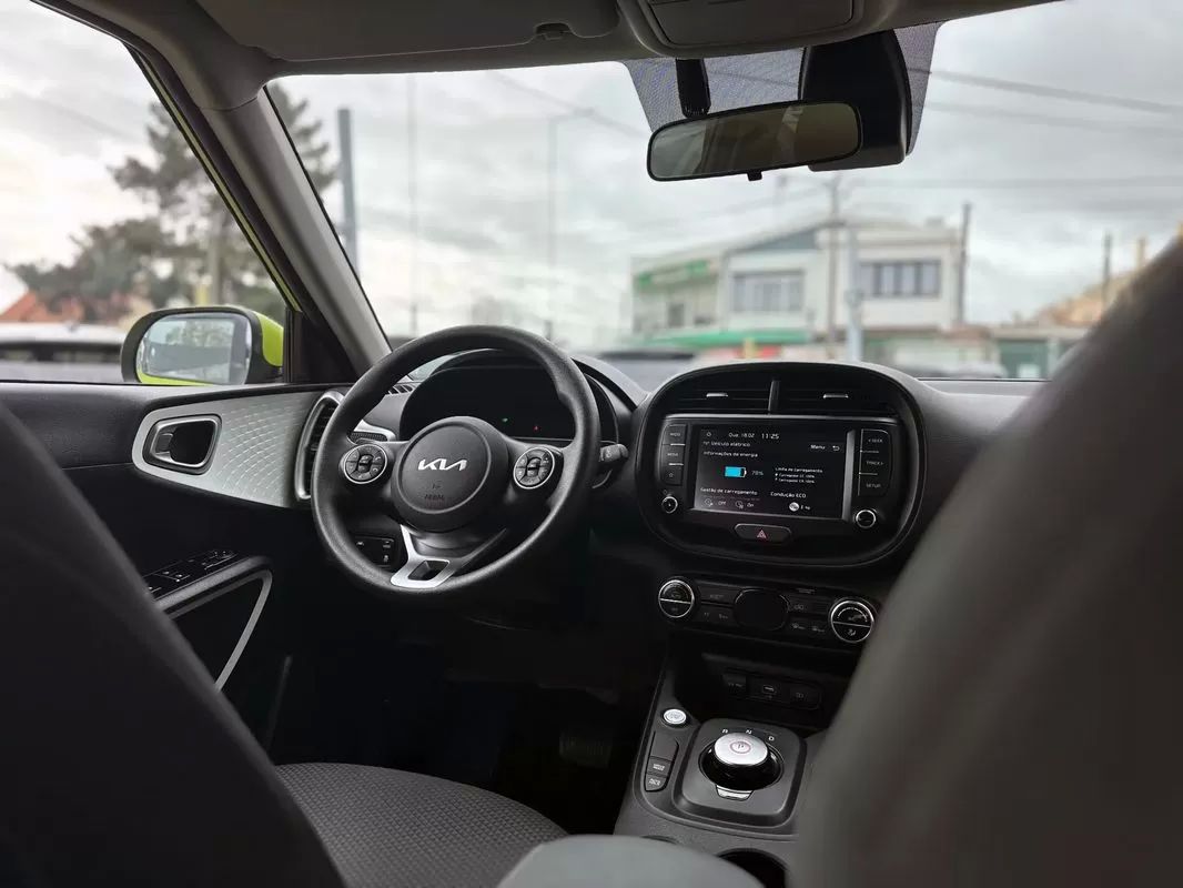 kia-e-soul-2021-eletrico-200cc