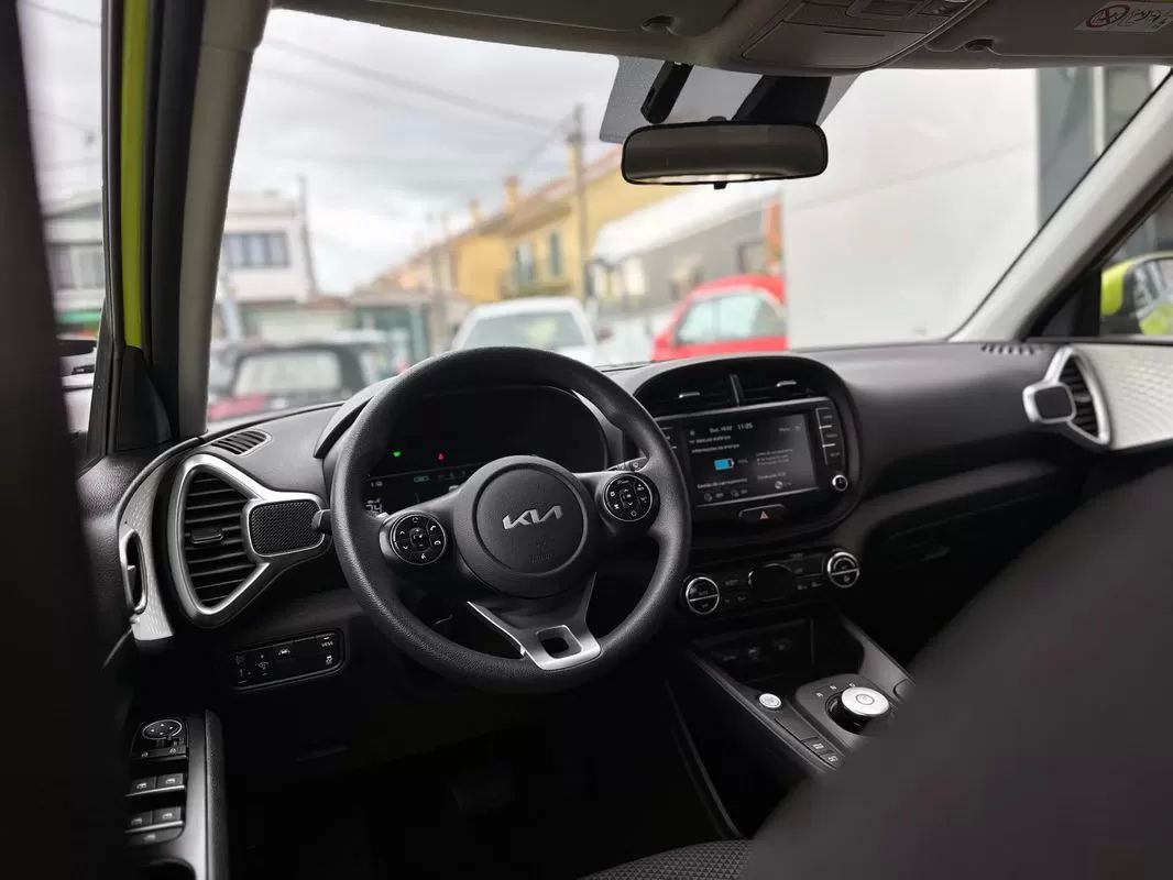 kia-e-soul-2021-eletrico-200cc