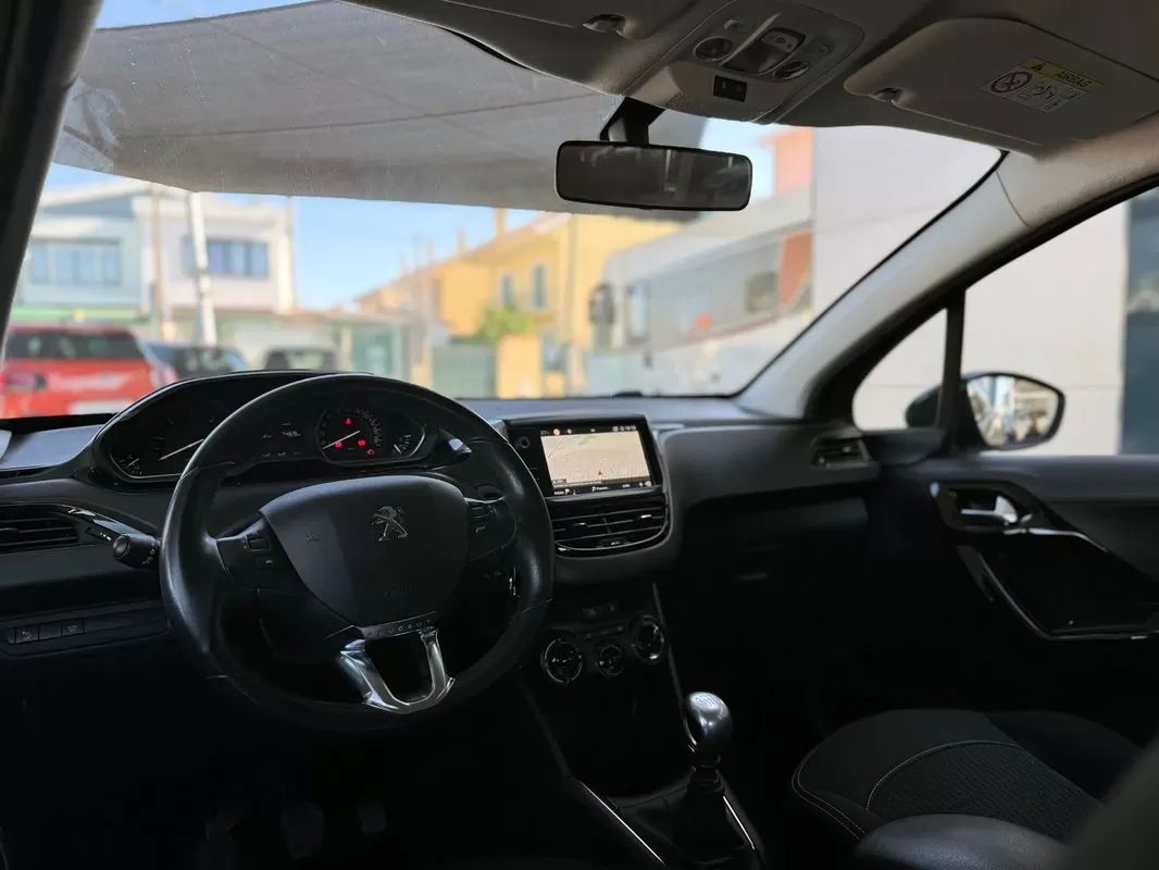 peugeot-208-2019-diesel-1499cc