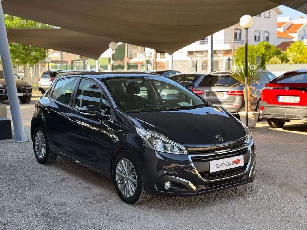 peugeot-208-2019-diesel-1499cc