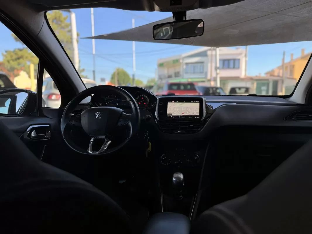 peugeot-208-2019-diesel-1499cc