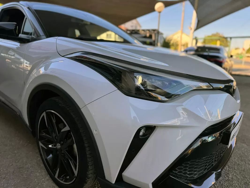 toyota-c-hr-2022-hibrido-a-gasolina-1987cc