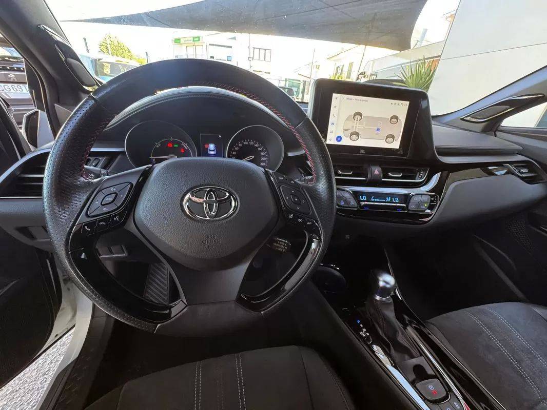 toyota-c-hr-2022-hibrido-a-gasolina-1987cc