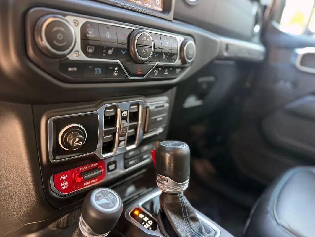 jeep-wrangler-2021-hibrido-1995cc