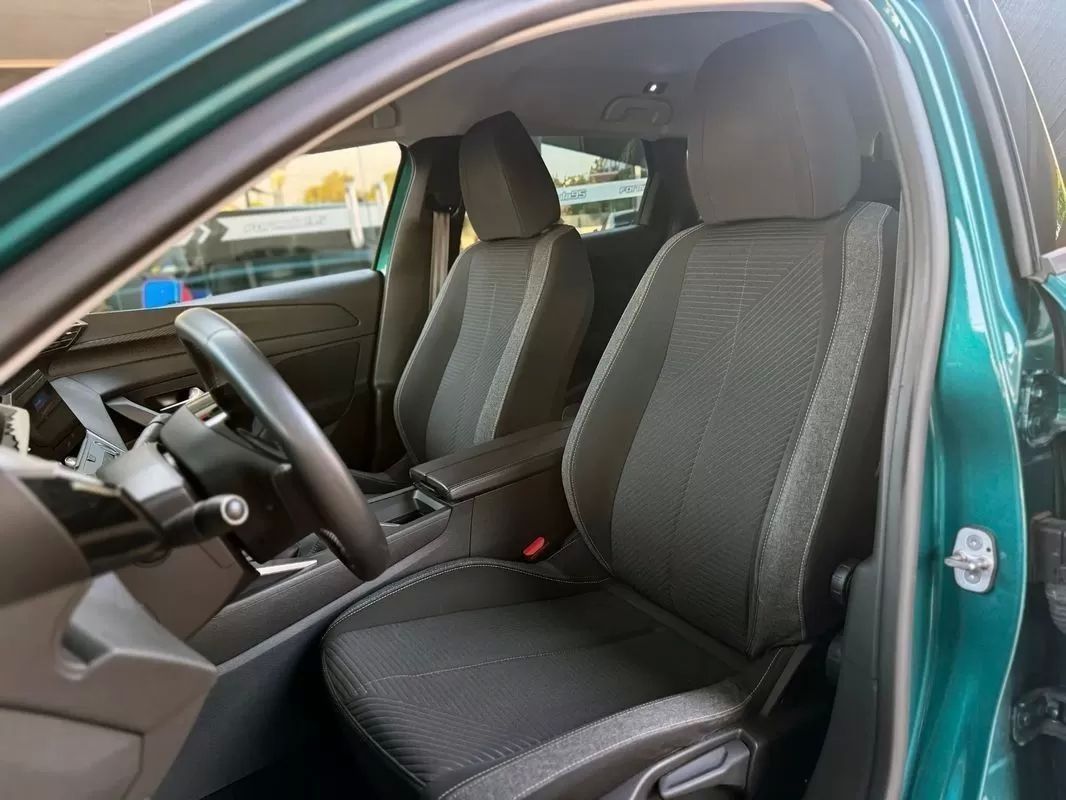 peugeot-308-sw-2022-gasolina-1199cc
