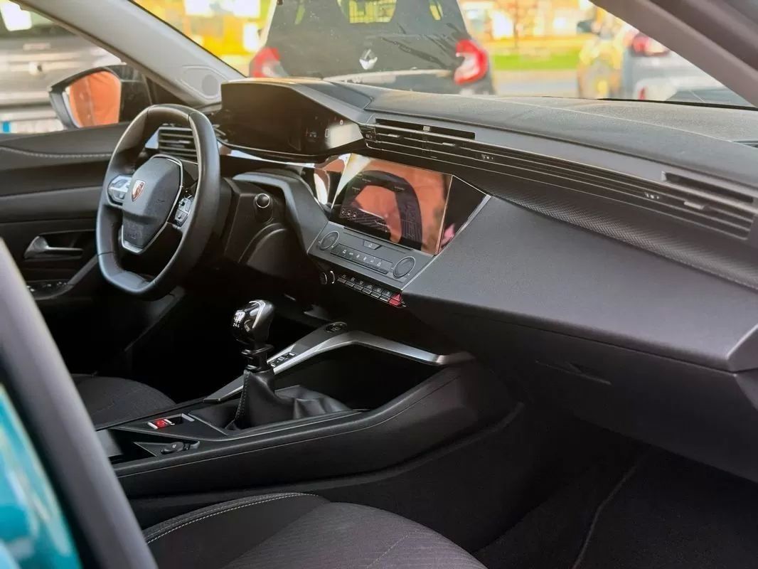 peugeot-308-sw-2022-gasolina-1199cc