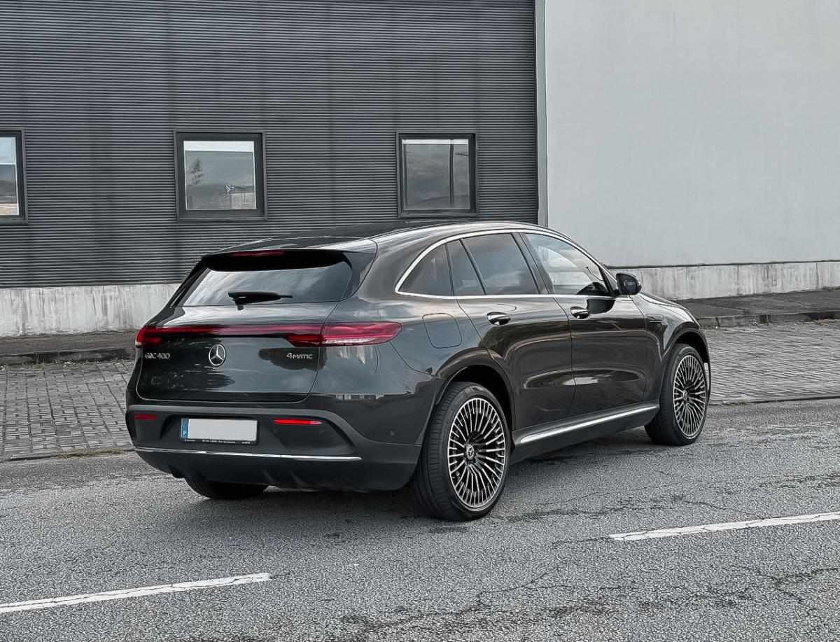 mercedes-benz-eqc-2021-eletrico-500cc