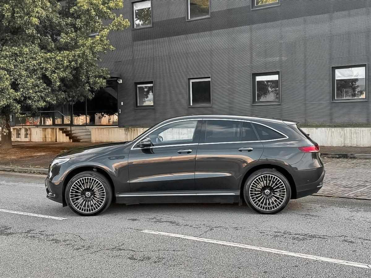 mercedes-benz-eqc-2021-eletrico-500cc