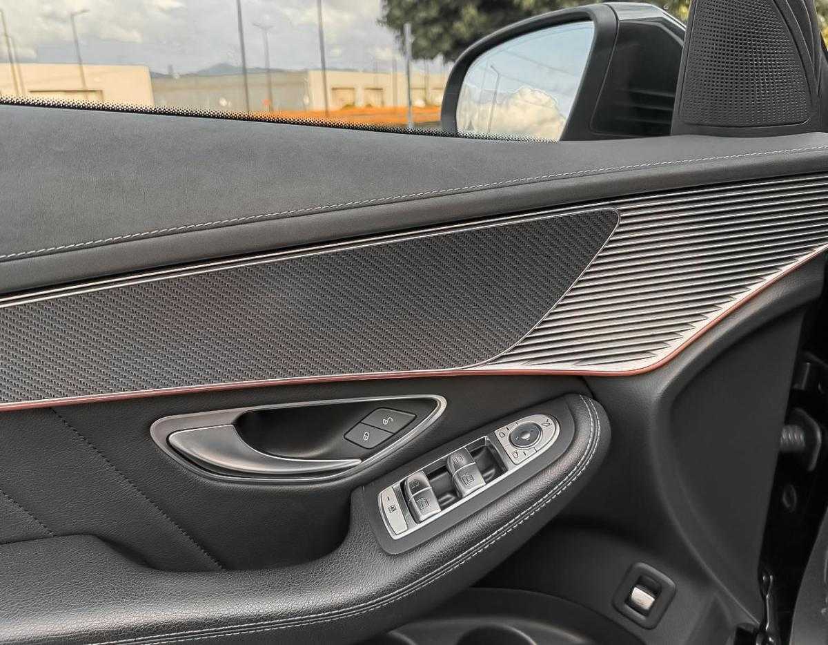 mercedes-benz-eqc-2021-eletrico-500cc