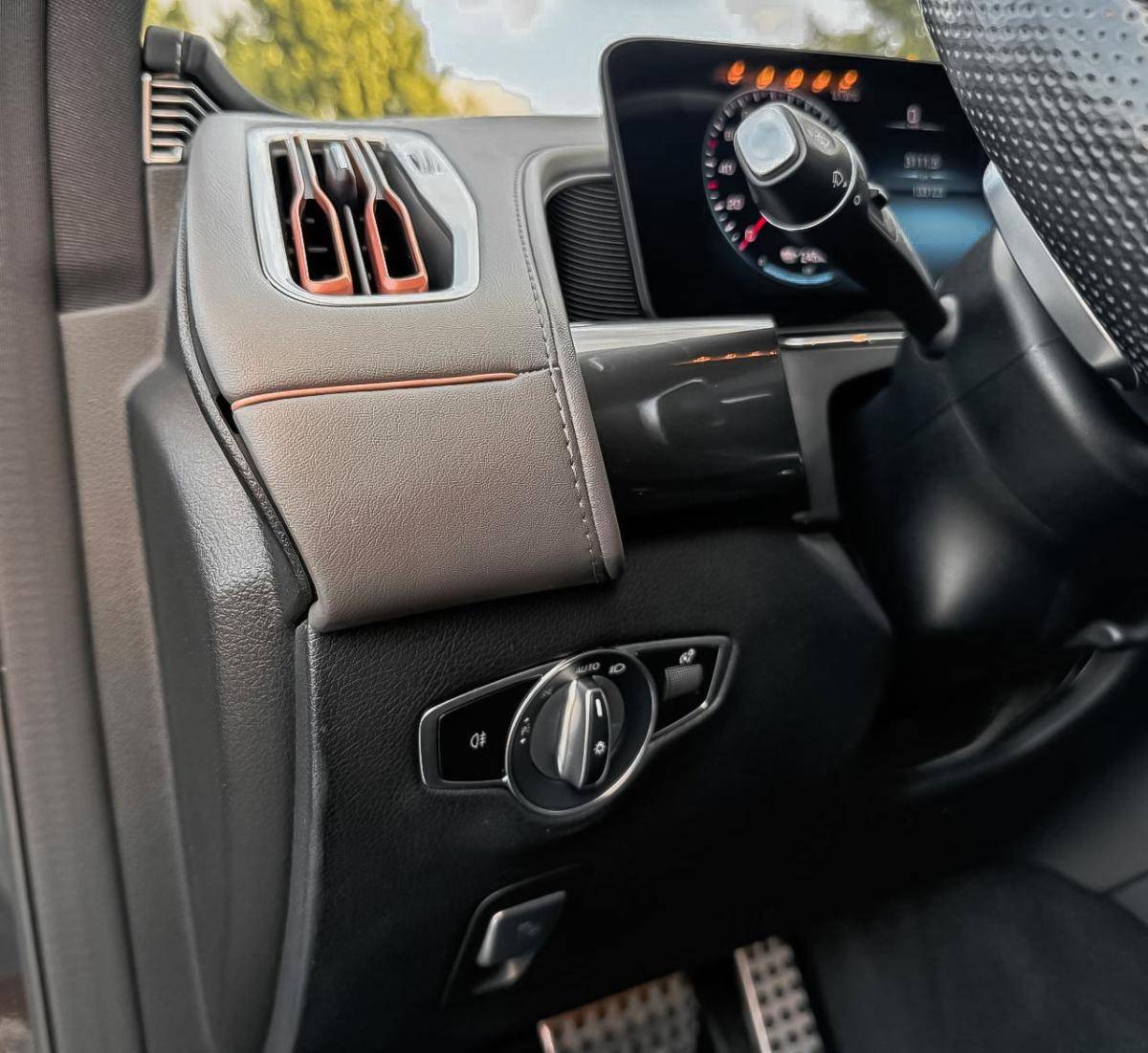 mercedes-benz-eqc-2021-eletrico-500cc