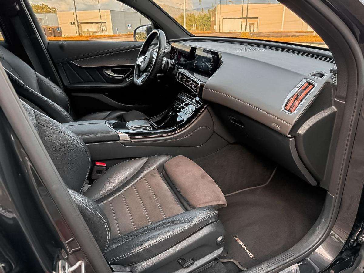 mercedes-benz-eqc-2021-eletrico-500cc