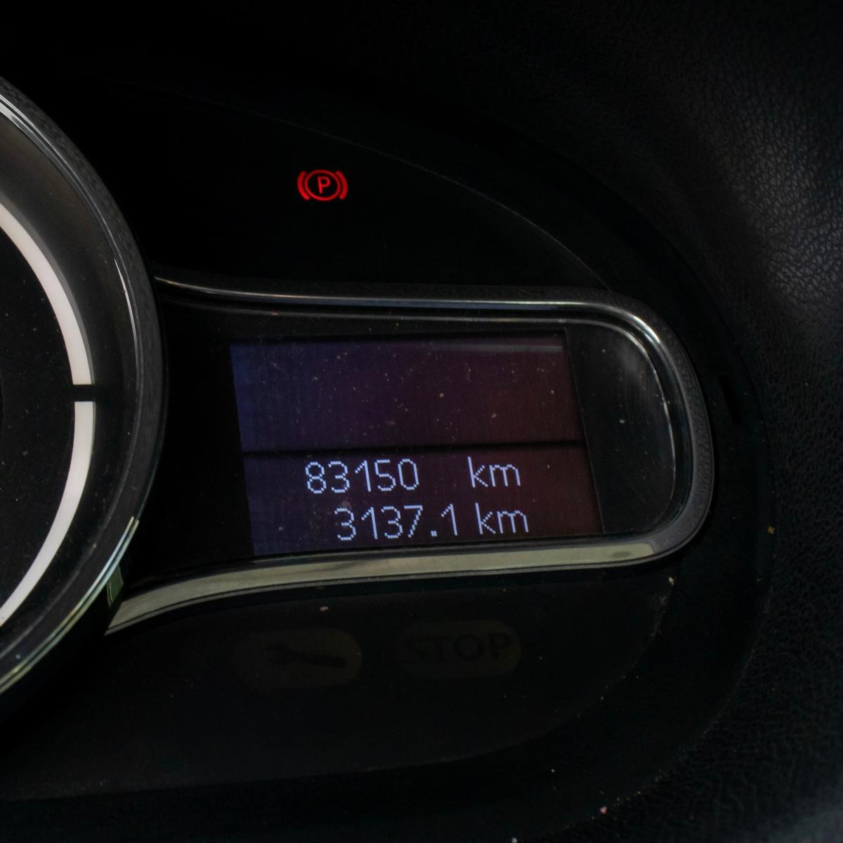 renault-megane-2012-diesel-1598cc