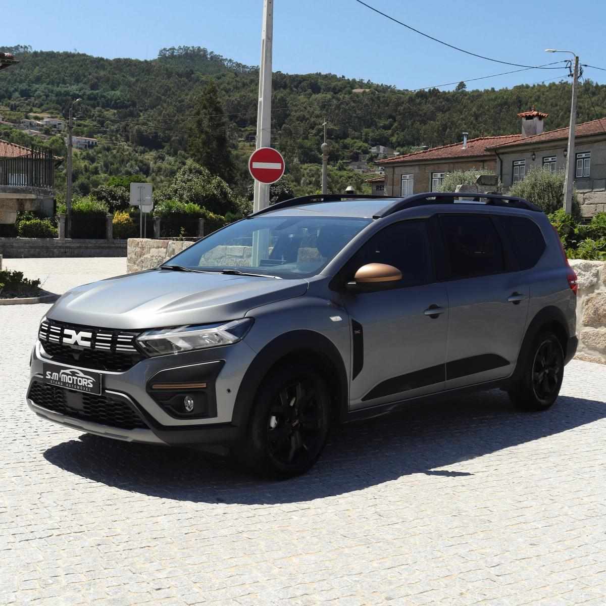 dacia-jogger-2024-hibrido-a-gasolina-1598cc