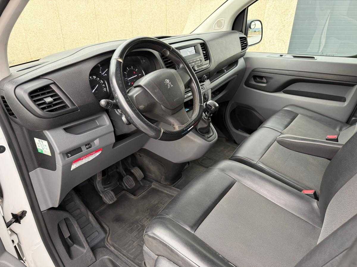peugeot-expert-2017-diesel-1560cc