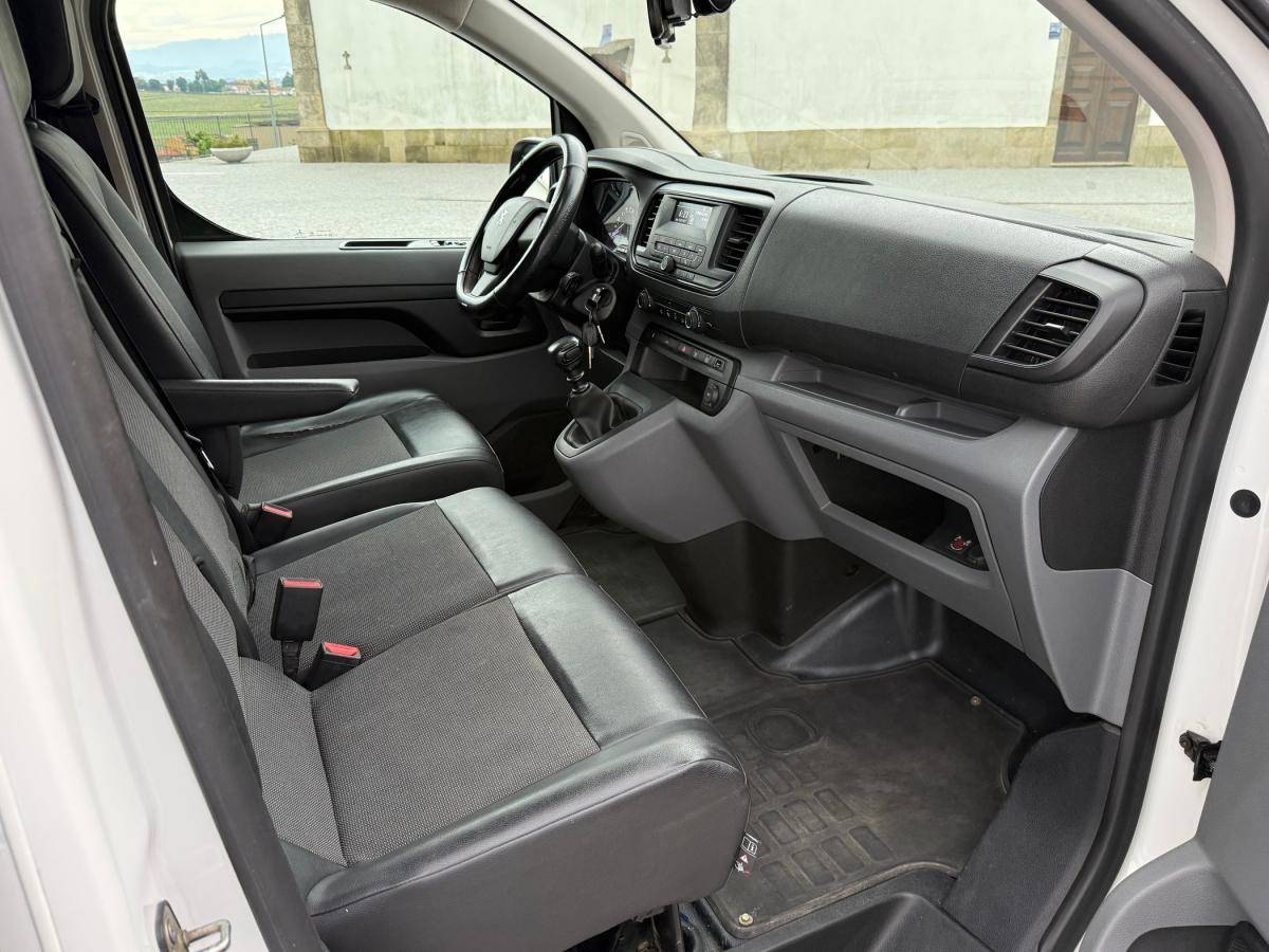peugeot-expert-2017-diesel-1560cc