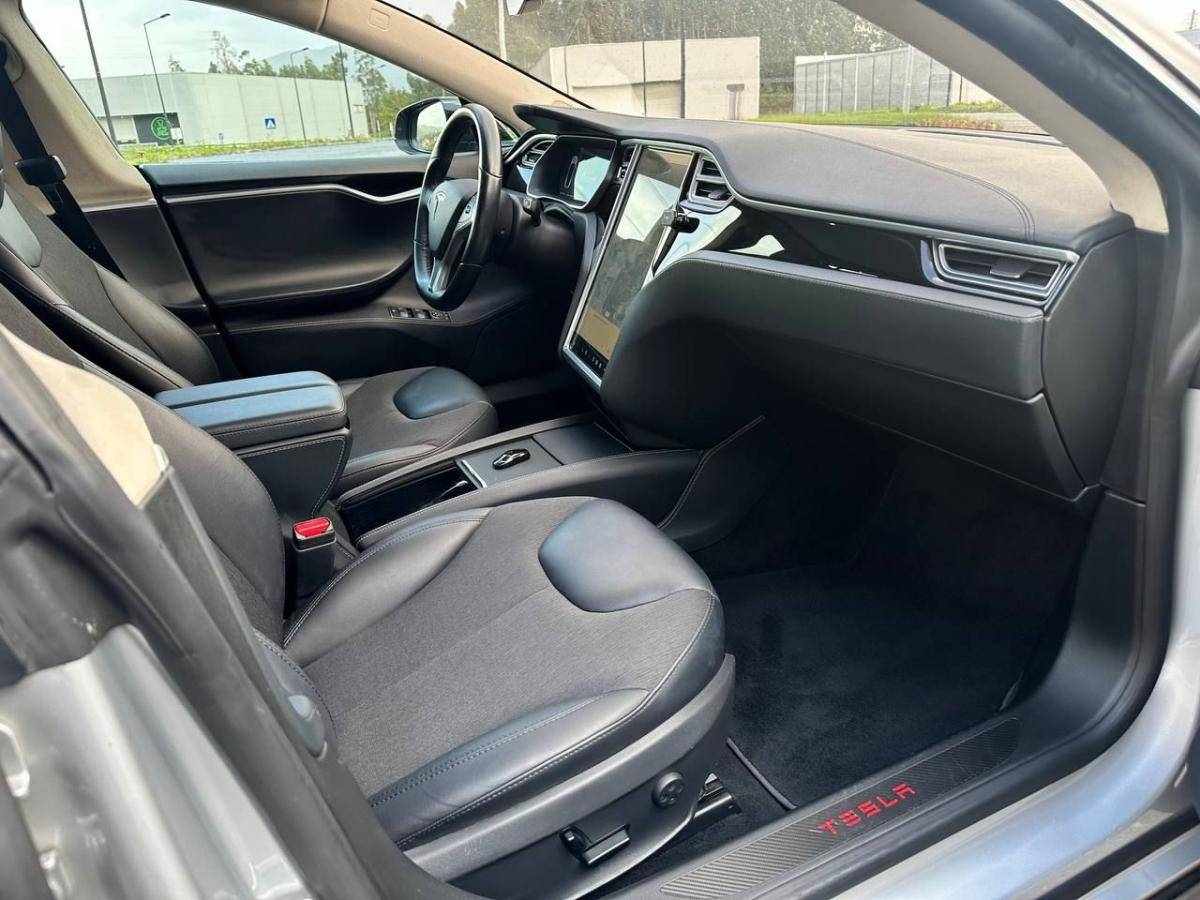 tesla-model-s-2015-eletrico-500cc
