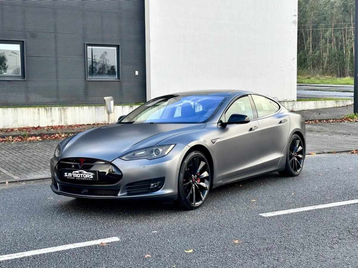 tesla-model-s-2015-eletrico-500cc