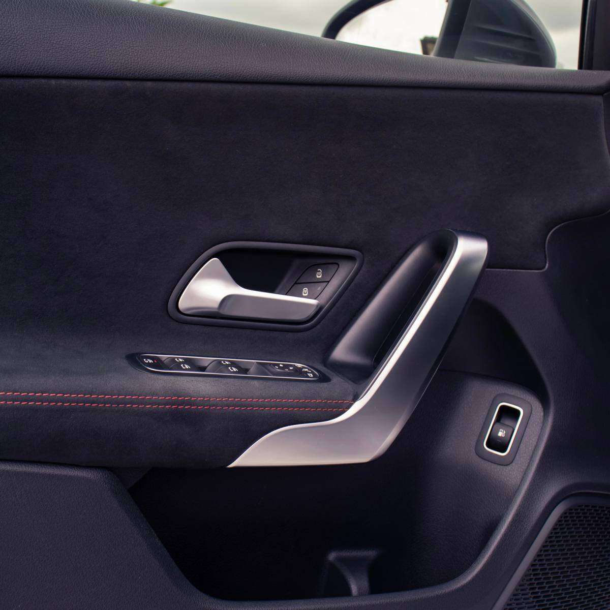 mercedes-benz-classe-a-2021-hibrido-a-gasolina-1332cc