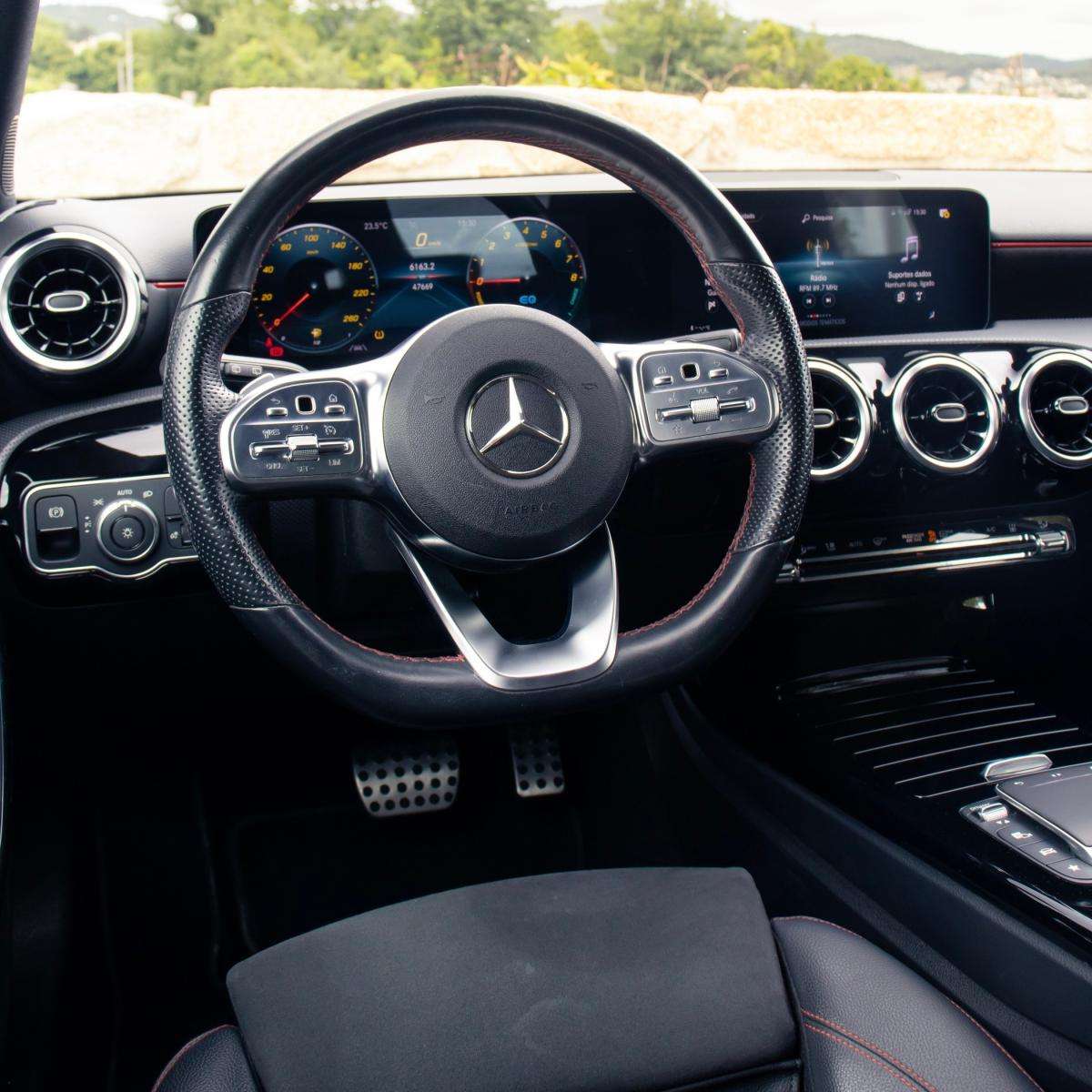 mercedes-benz-classe-a-2021-hibrido-a-gasolina-1332cc