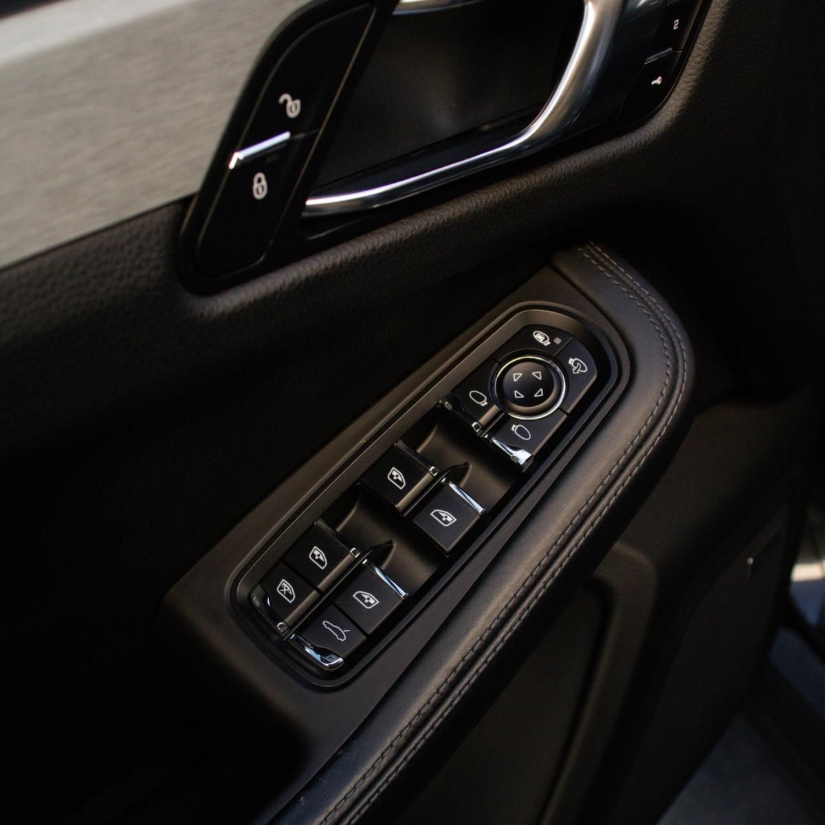 porsche-macan-2017-gasolina-1984cc