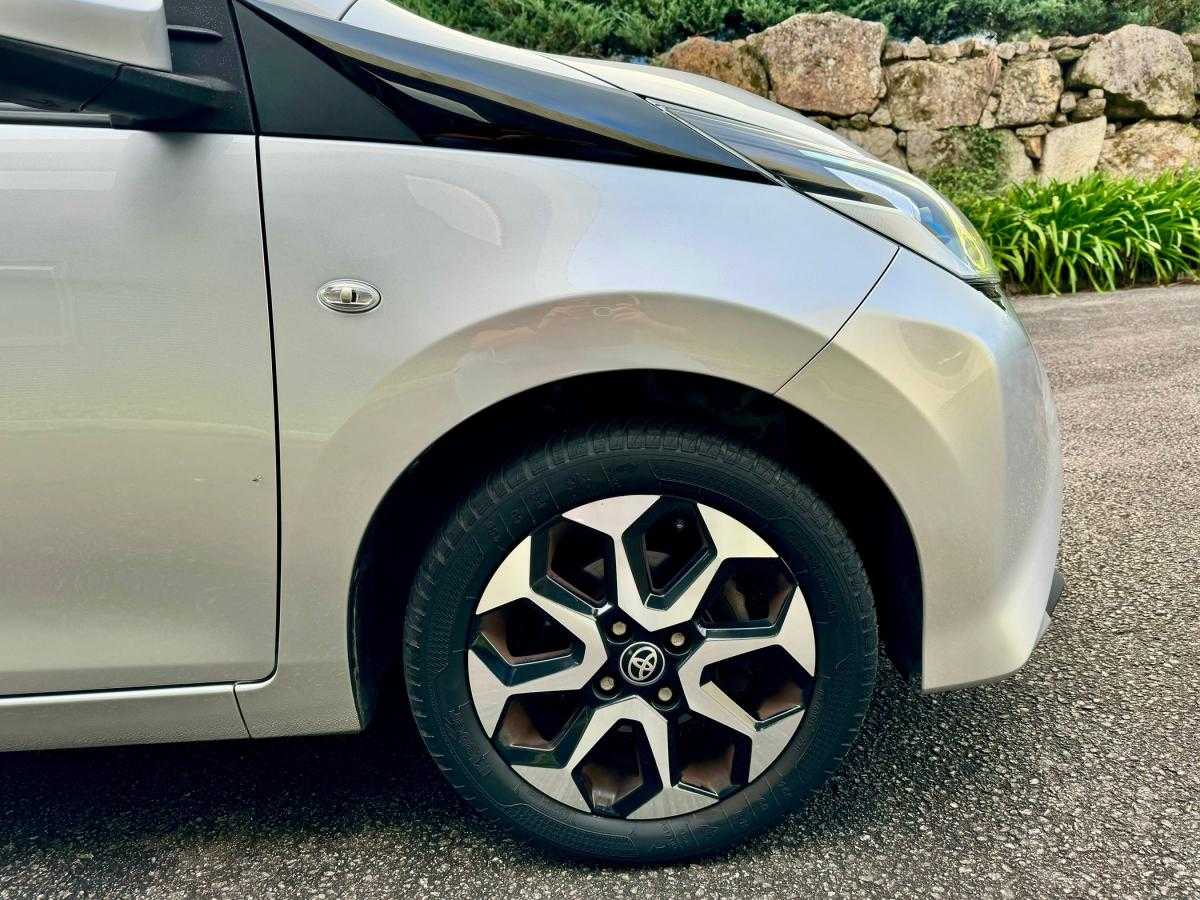 toyota-aygo-2019-gasolina-998cc