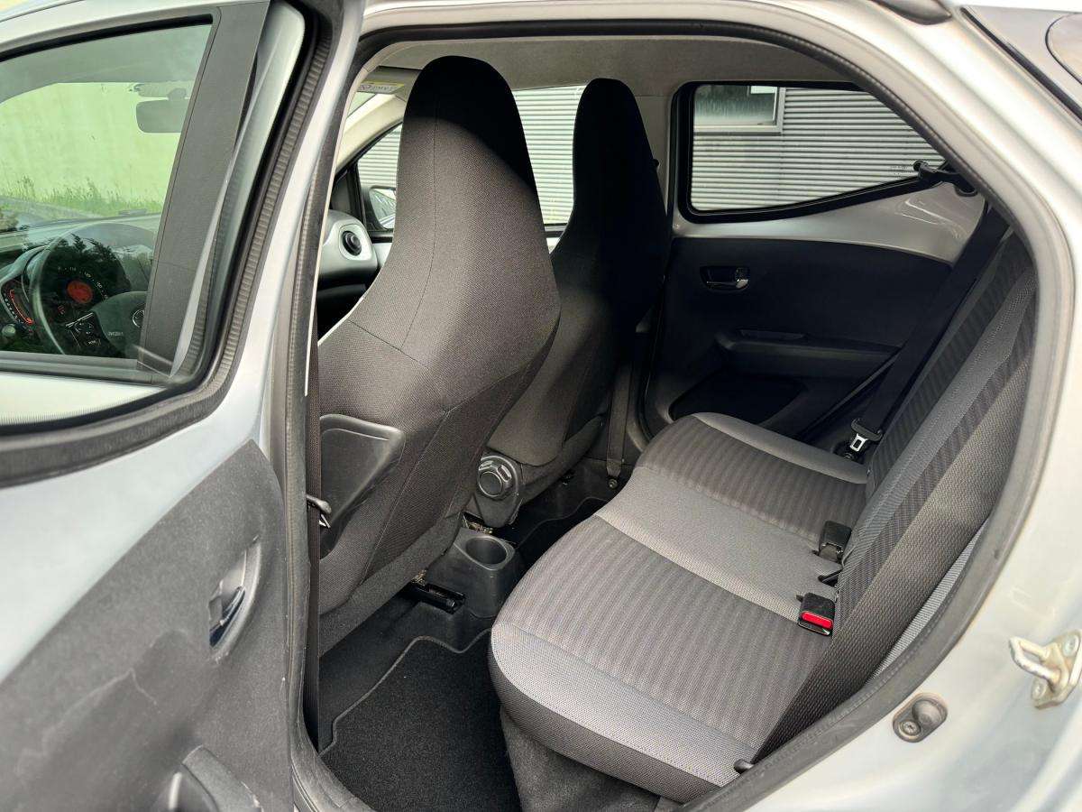 toyota-aygo-2019-gasolina-998cc