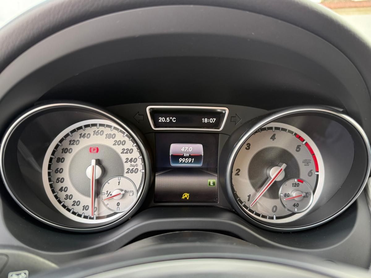 mercedes-benz-gla-2017-diesel-1461cc