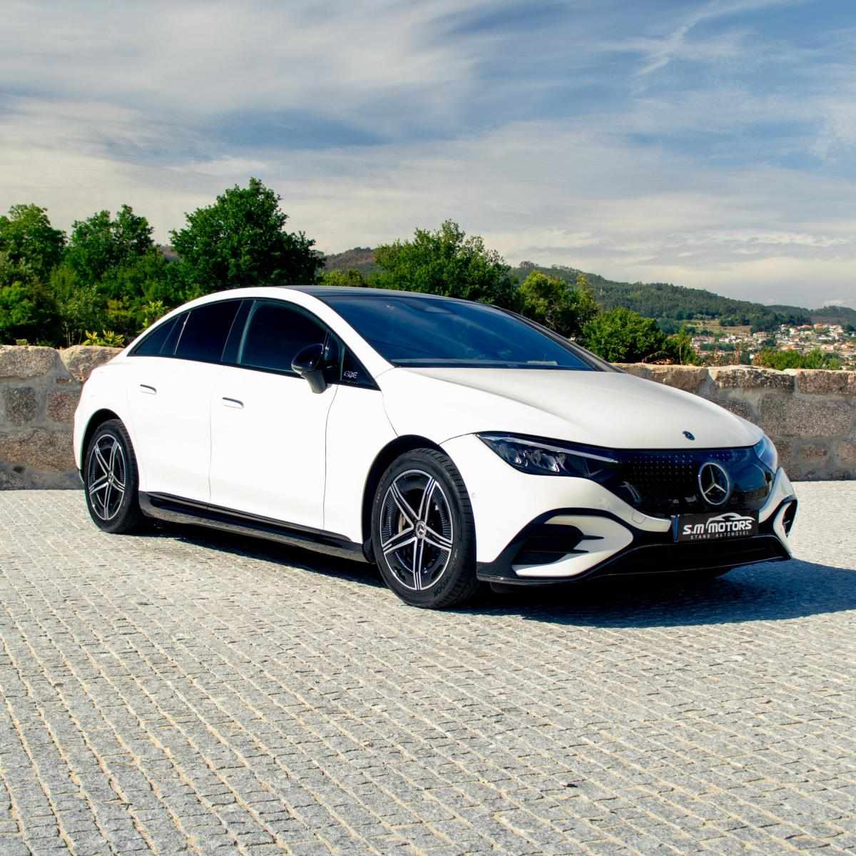 mercedes-benz-eqe-2022-eletrico-500cc