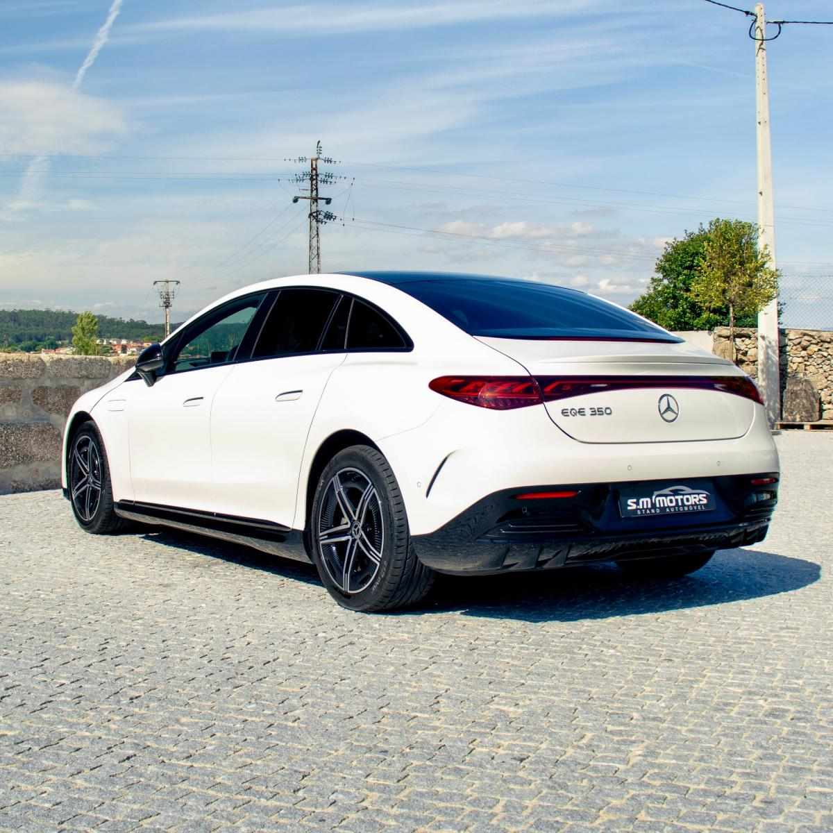 mercedes-benz-eqe-2022-eletrico-500cc