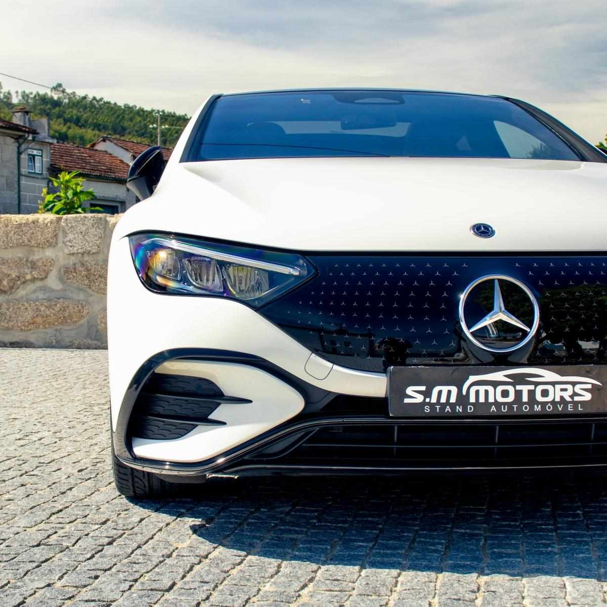 mercedes-benz-eqe-2022-eletrico-500cc