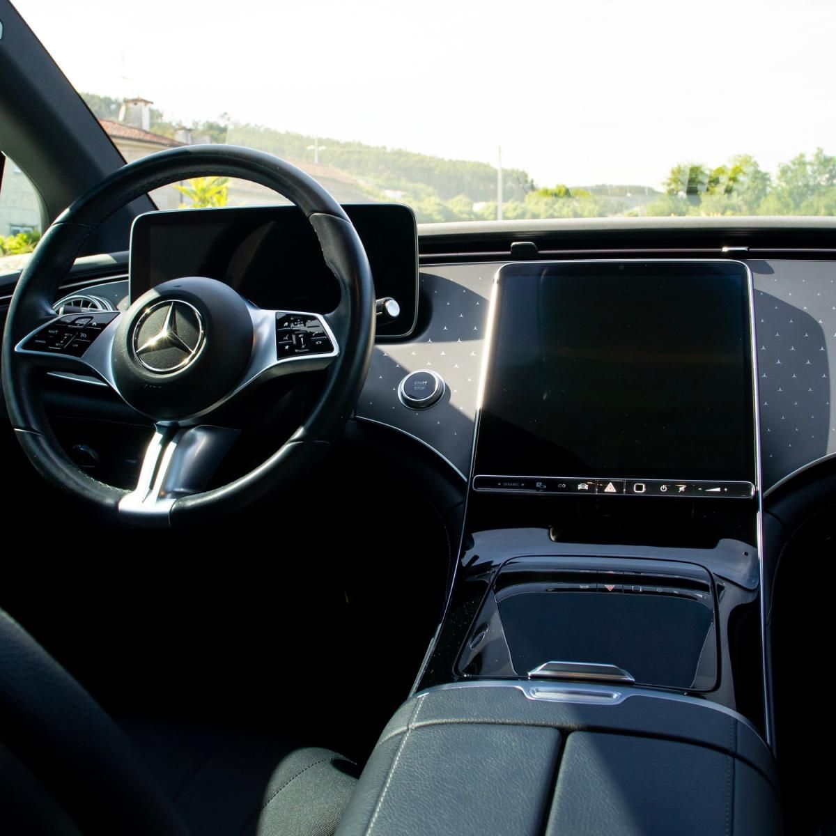 mercedes-benz-eqe-2022-eletrico-500cc
