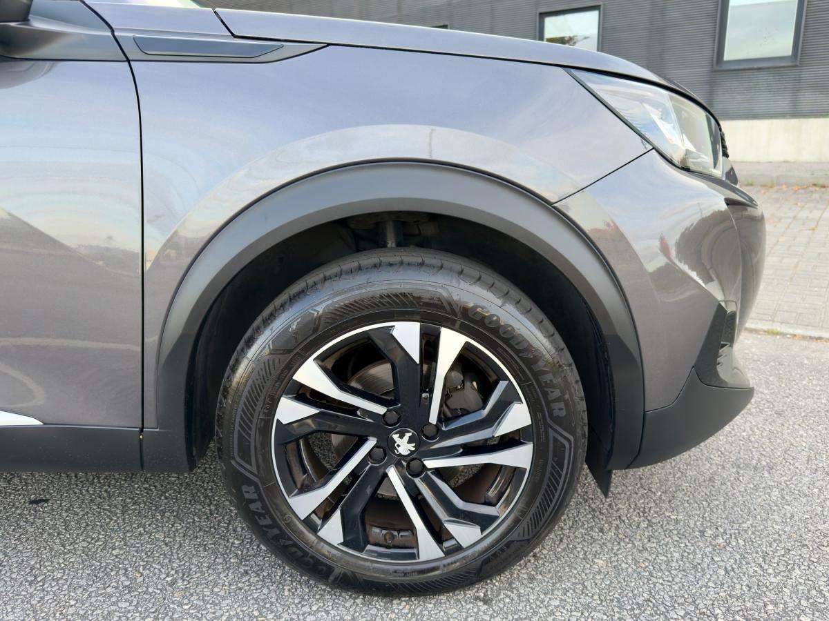 peugeot-2008-2021-gasolina-1199cc