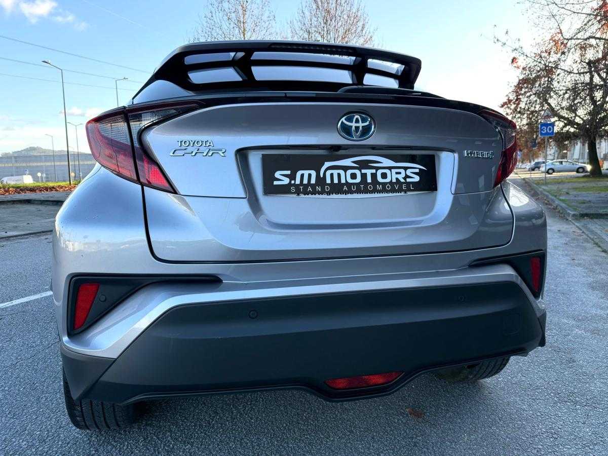 toyota-c-hr-2020-hibrido-a-gasolina-1798cc
