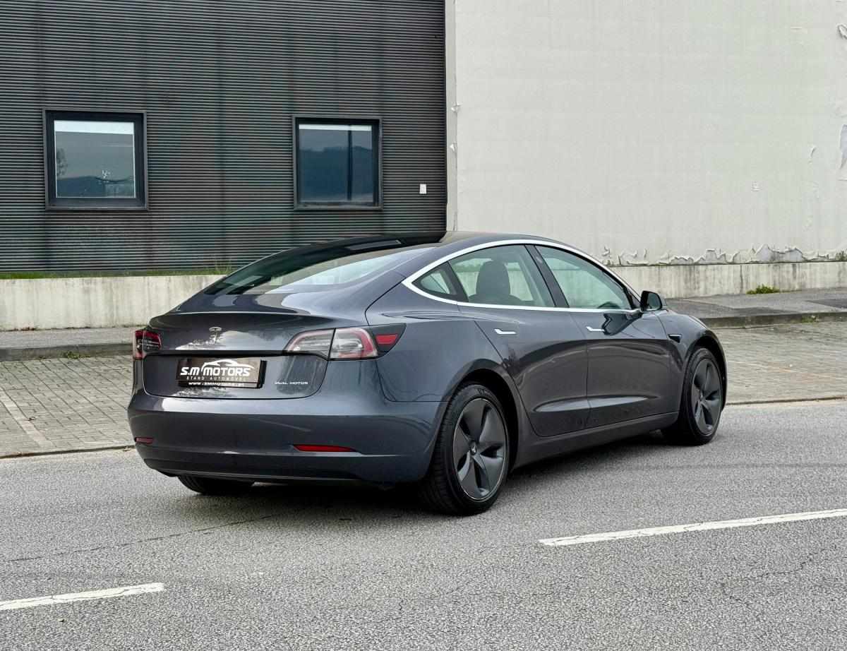 tesla-model-3-2020-eletrico-500cc