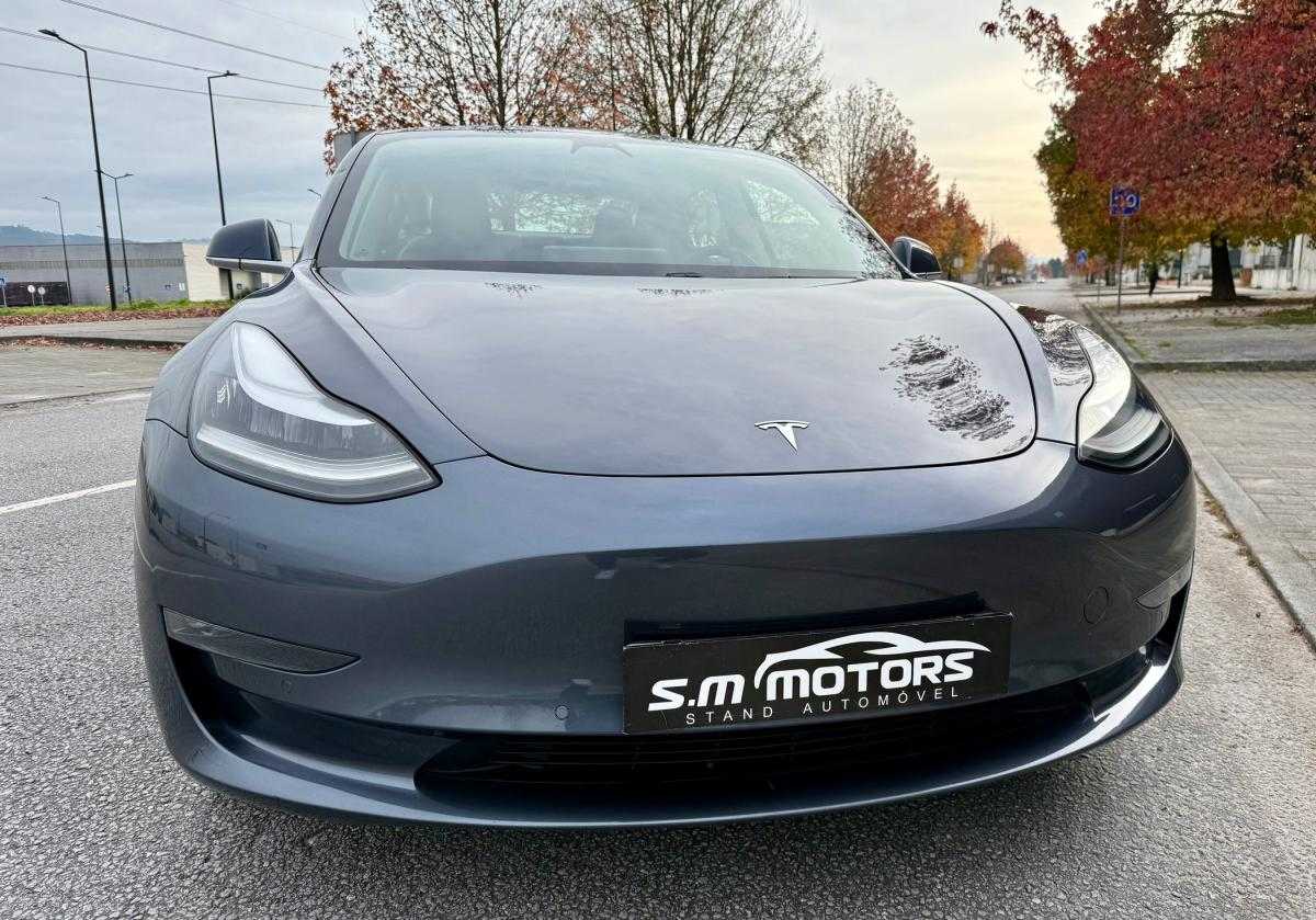 tesla-model-3-2020-eletrico-500cc