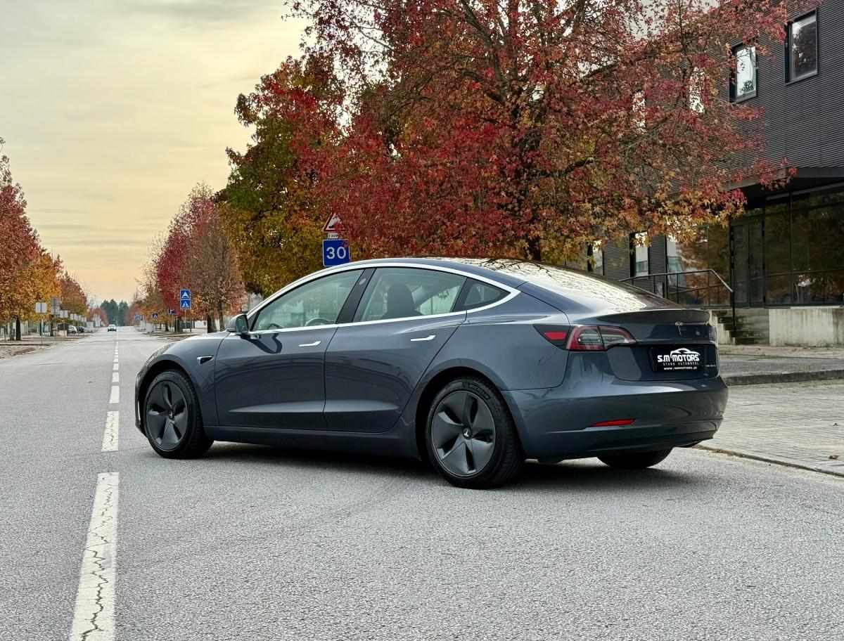 tesla-model-3-2020-eletrico-500cc