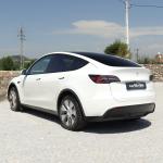 tesla-model-y-2023-eletrico-500cc