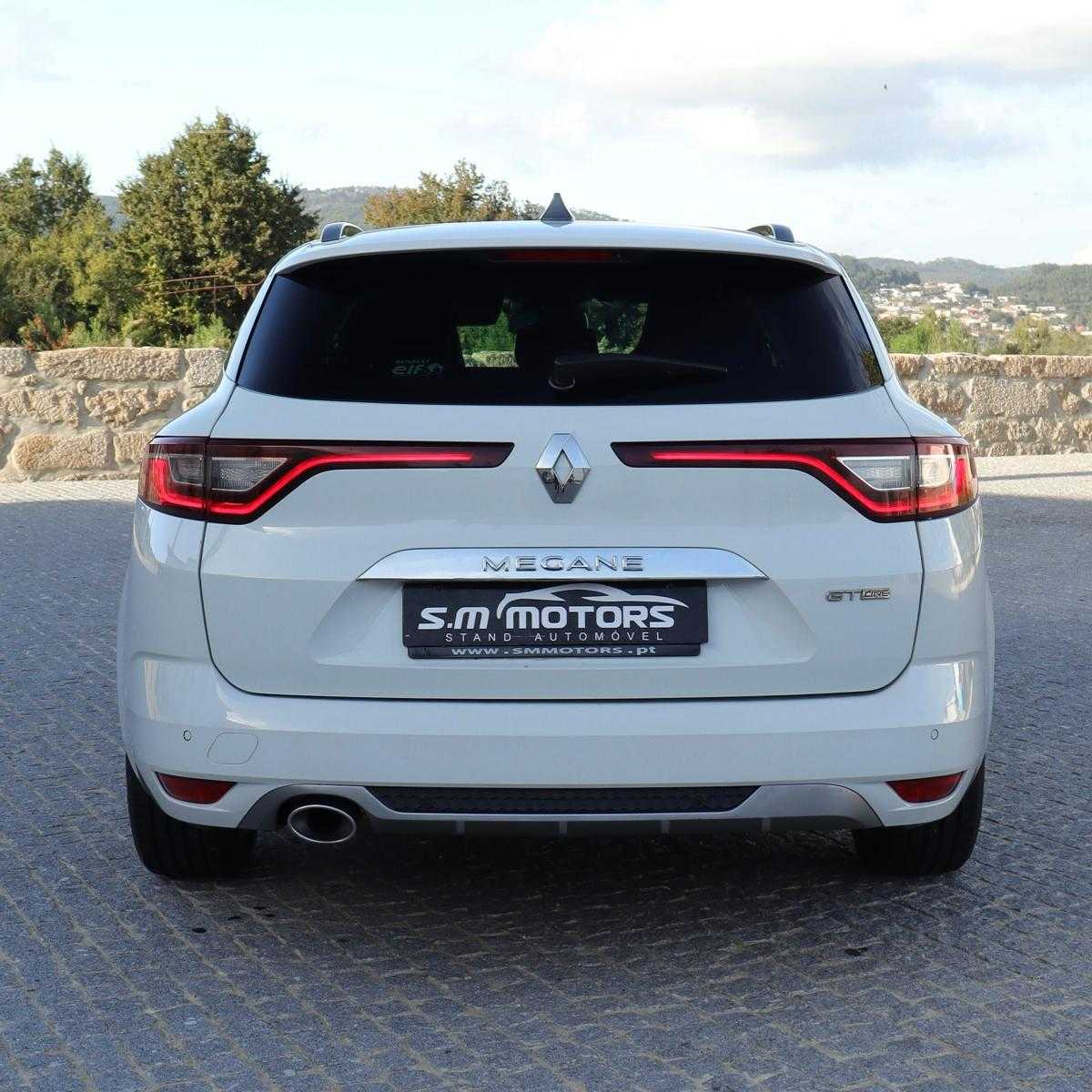 renault-megane-sport-tourer-2017-diesel-1461cc